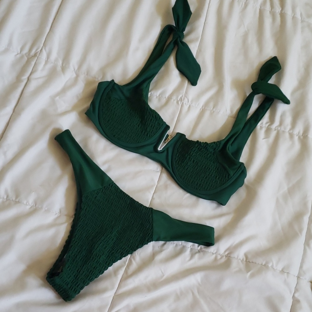 Zaful Hunter Green Bikini 🌴